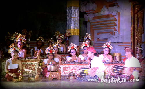 Girls Gamelan Tunas Maragawi, Br.Kalah Odalan