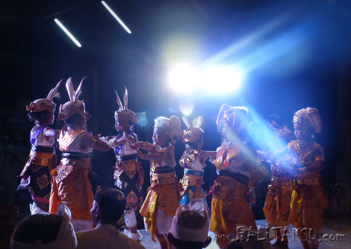 オダラン チャトゥール・ブアナ寺院祭 プリアタン村2017年3月