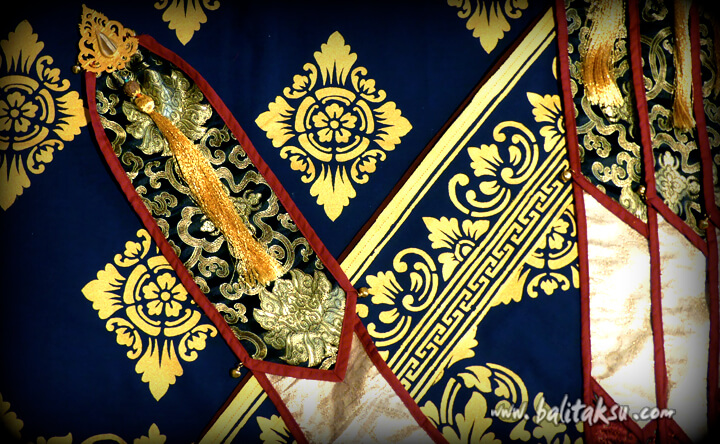 Tari Legong Sri Padma